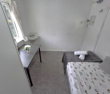 5 bedroom house share to rent - Photo 4