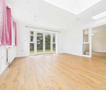 Carston Grove, Calcot, Reading, Berkshire, RG31 - Photo 1
