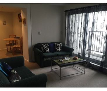 Wellington Central - 3 Bedrooms - Photo 2