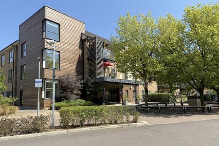 2 bedroom retirement property to rent - Photo 5