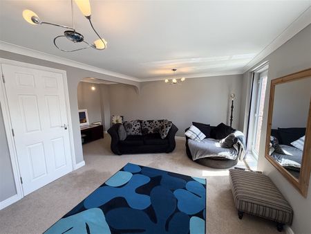 Millfield, Neston - Photo 2