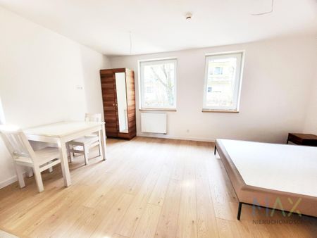 nowa i cicha kawalerka w oficynie Kalwaryjska - Zdjęcie 3