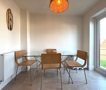 2 bedroom semi-detached house to rent - Photo 4