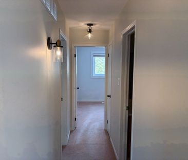 For Lease - 8 Lawton Court, Orangeville, Ontario - Photo 5