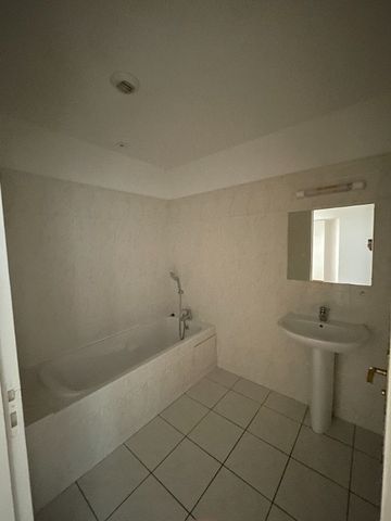 T5 rue au change avec terrasse - Photo 3