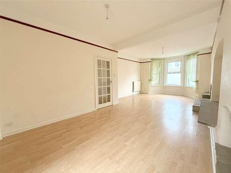 Firle Road, Eastbourne, East Sussex, BN22 - Photo 2