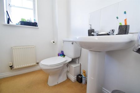 Mill Chase Road, Alverthorpe - Photo 5