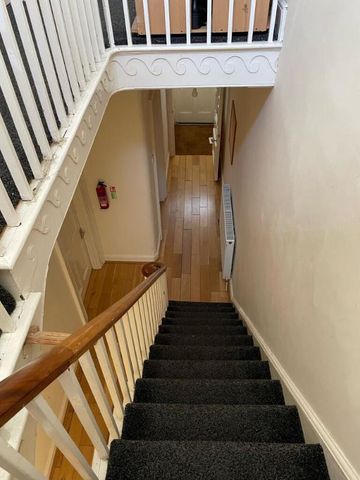 52 Penrose Street - Photo 4