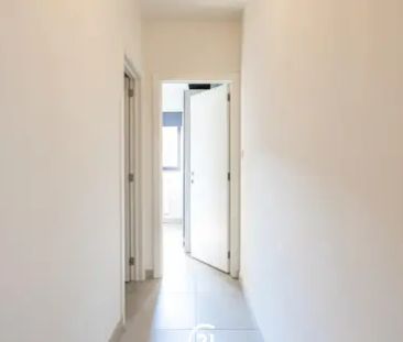 Modern 2 slaapkamer appartement met parkeerplaats - Foto 4