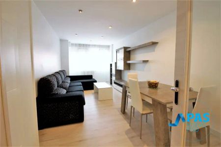 Piso de alquiler en Calle Ruiz Zorrilla, Castilla - Hermida - Photo 4