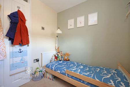 3 bedroom semi-detached house to rent - Photo 4