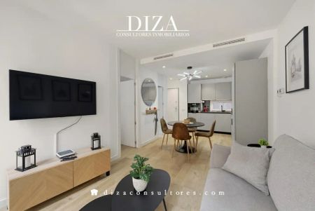 Apartamento de alquiler en Del Marqués de Santa Ana, Universidad - Malasaña - Photo 3