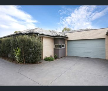 3/3 Alexander Avenue, Mornington, Vic 3931 - Photo 6