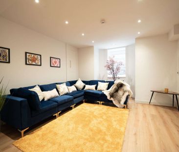 😁 Modern HMO in a great location 😁 Room 3 - Photo 6