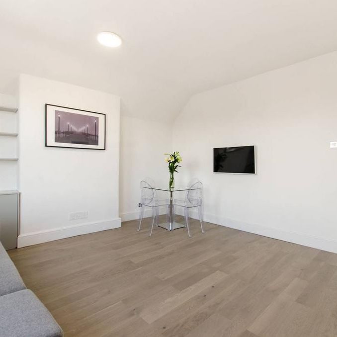 1 bedroom flat to rent - Photo 1