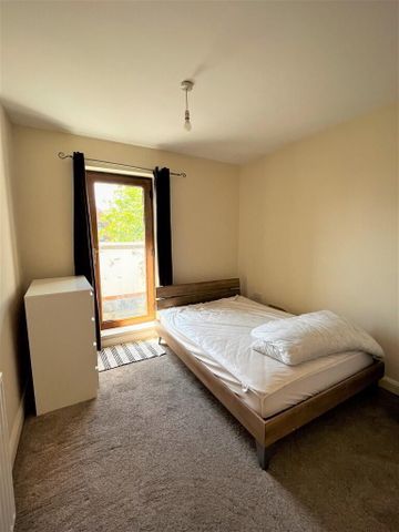 Apt 17, 112 Templemore Avenue, BT5, Belfast - Photo 2