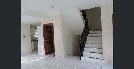 Near New Modern Duplex - Photo 5