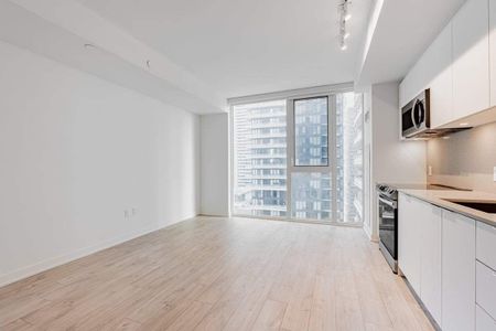 For Lease - 357 King Street Unit# 1807, Toronto, Ontario - Photo 3