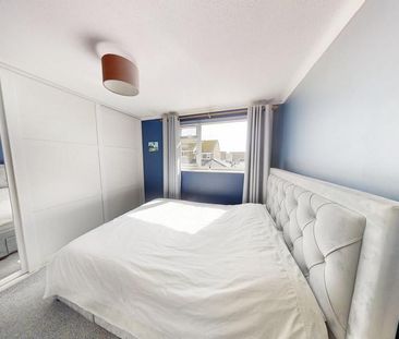 2 bedroom end of terrace house to rent - Photo 1