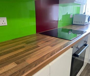 2 bedroom private hall to rent - Photo 6