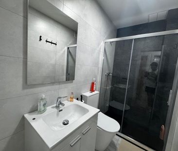 Calle Alhelí, Getafe, Community of Madrid 28903 - Photo 5