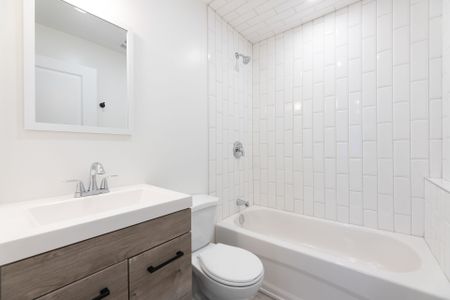 For Lease - 1744 Wilson Avenue Unit# 13, Toronto, Ontario - Photo 2
