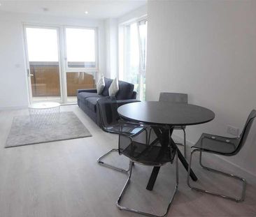 Barratt House, High Street Quarter, Hounslow, TW3 - Photo 2