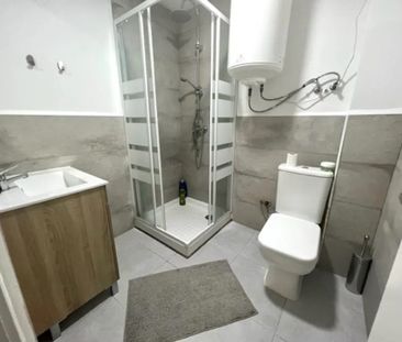 Calle Hortensia, Getafe, Community of Madrid 28903 - Photo 4