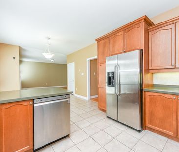 For Lease - 15 Cooperage Street, Brampton, Ontario - Photo 6