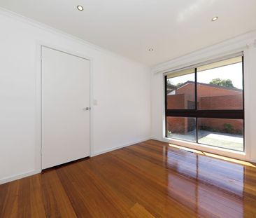 Modern Two Bedroom Unit in Prime Burwood Location - Photo 3