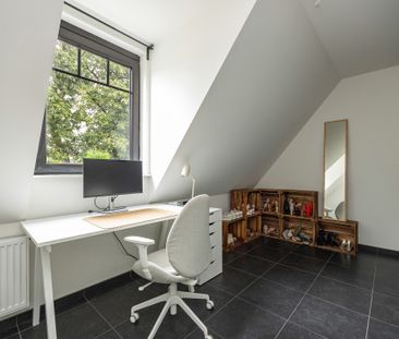 Recente penthouse met ruim terras te huur in Westmalle. - Photo 1