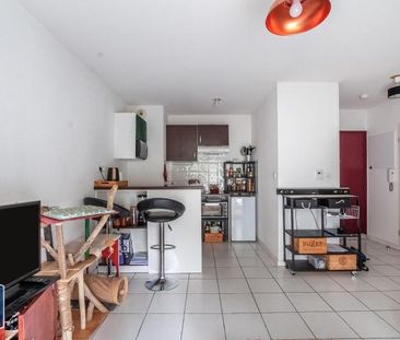 Location Appartement 2 pièces 36m² LAYRAC 47390 - Photo 2