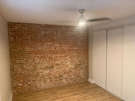 For Lease - 470 Besserer Street Unit# 2, Lower Town - Sandy Hill, Ontario - Photo 2