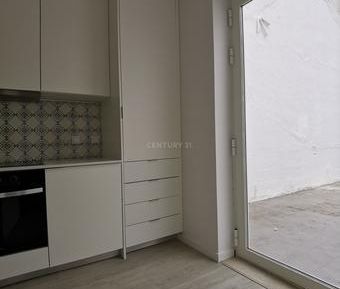 Apartamento T4 - Photo 1