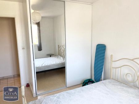 Location Appartement 2 pièces 41m² NIORT 79000 - Photo 3