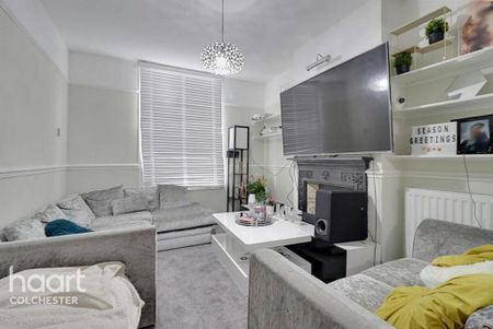 3 bedroom terraced house to rent - Photo 2