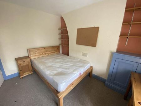 6 bedroom house to rent - Photo 4