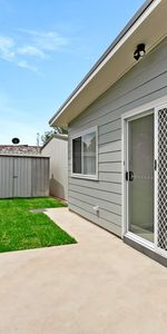 Brand New Modern Granny flat - Photo 4