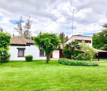 Alquiler de casa o chalet independiente en Calle de Guecho - Photo 2