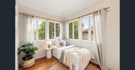 Unfurnished 3 bedroom Prime Location in Tarragindi’ s Premier Street - Photo 4