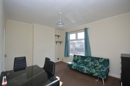 1 bedroom apartment - Photo 4