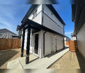 1 Bed 1 Bath Suite For Rent Chappelle SW Edmonton - Photo 1