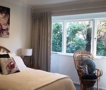 Rural Home Sitting In The Trees - Whakamarama - Photo 5