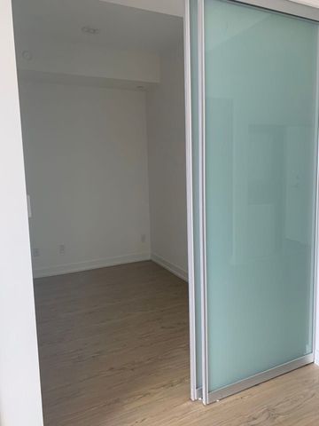 For Lease - 3518 85 Wood Street Unit# 3518, Toronto, Ontario - Photo 5