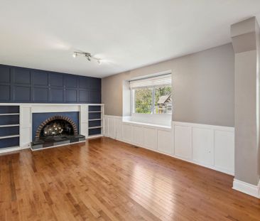 For Lease - 2045 Deerhurst Court, Beacon Hill North - South and Are... - Photo 5