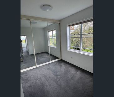 Fantastic two bedroom apartment with breathtaking city views - Photo 6