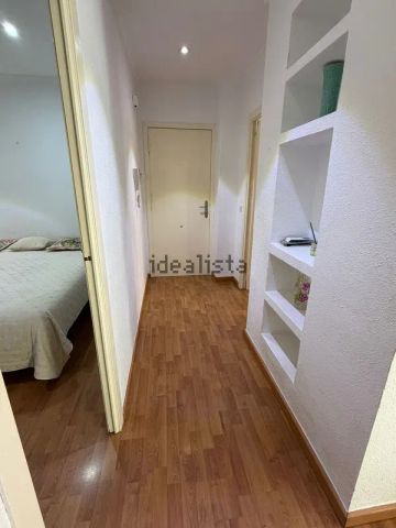 Alquiler de piso en Plaza Isabel segunda s/n - Photo 3