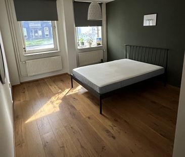 Te huur: 4-kamer appartement in het centrum van Zeist - Photo 2