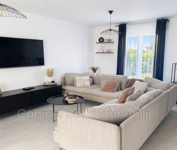 Location Maison 4 pièces 80m² SIX FOURS LES PLAGES 83140 - Photo 2