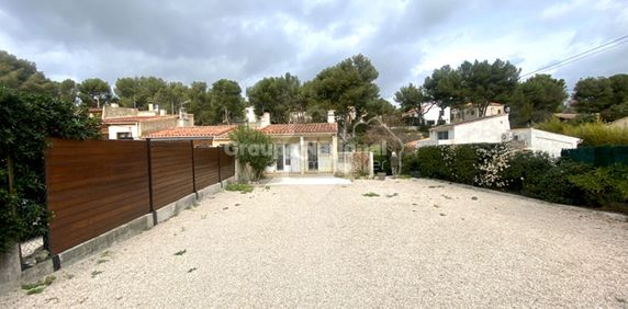 A LOUER - Maison Ensues La Redonne 3 pièce, - Photo 2